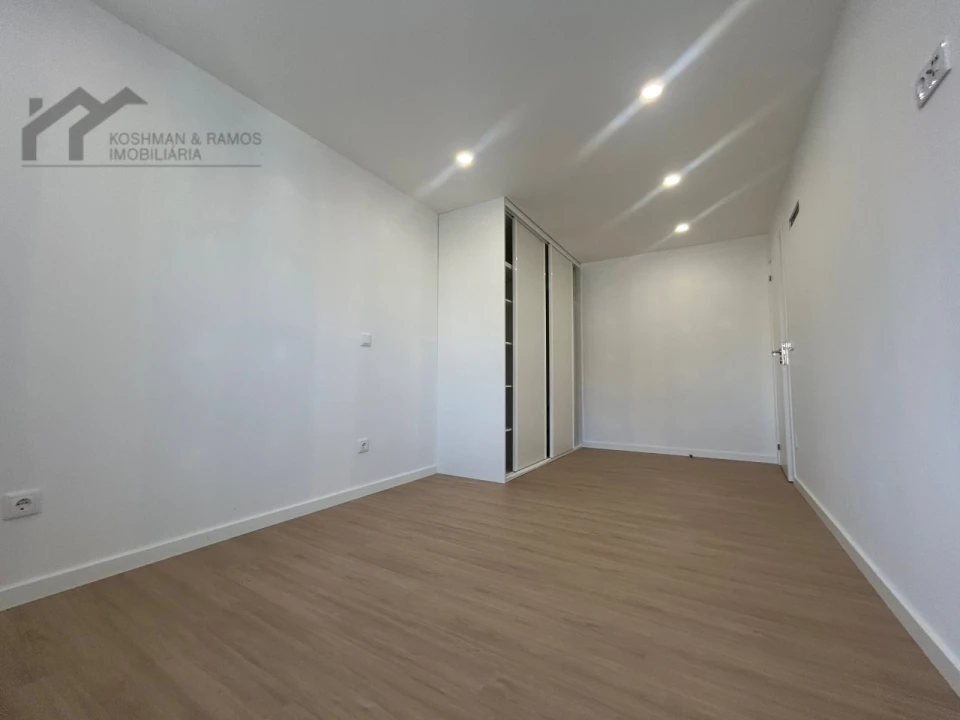 Moradia T3 para Venda em Ribamar Foto 18