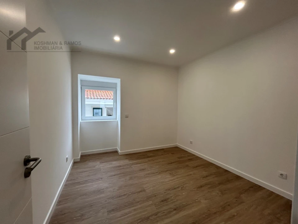 Moradia T2 para Venda em A dos Cunhados e Maceira Foto 11