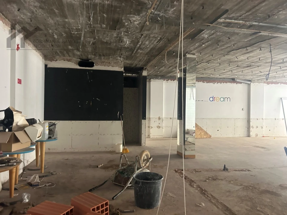 Loja para Venda em Santa Maria, São Pedro e Matacães Foto 13