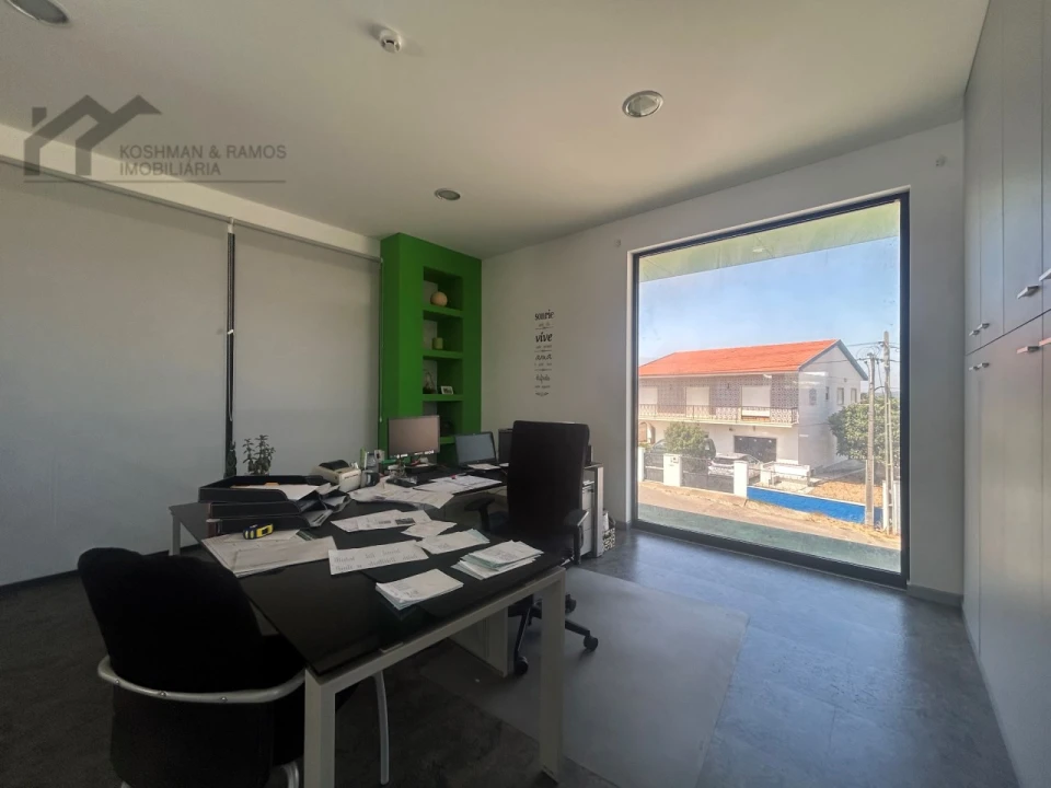 Armazém para Venda em A dos Cunhados e Maceira Foto 18