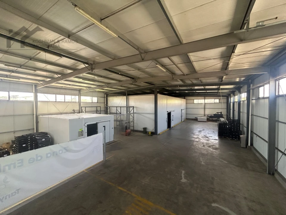 Armazém para Venda em A dos Cunhados e Maceira Foto 26