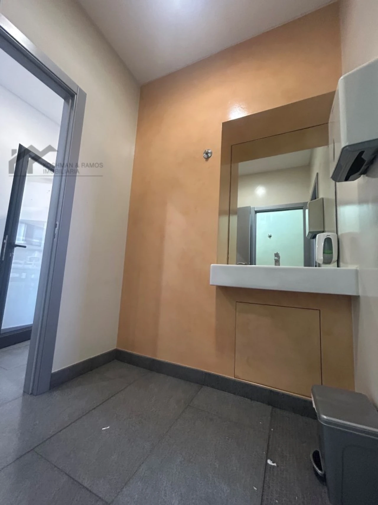 Armazém para Venda em A dos Cunhados e Maceira Foto 48