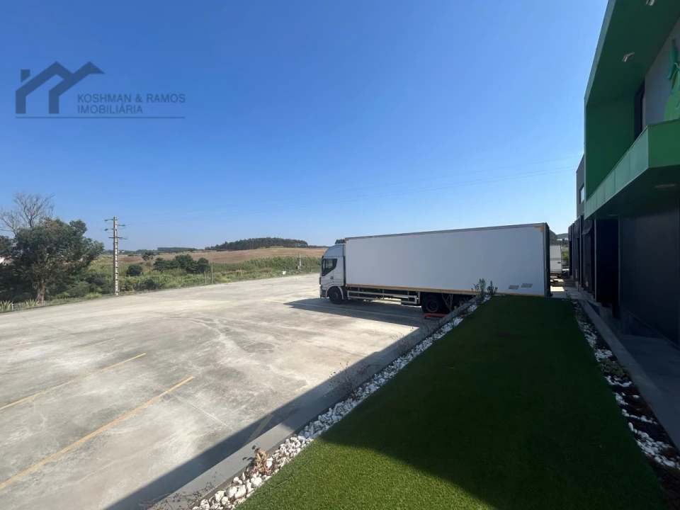 Armazém para Venda em A dos Cunhados e Maceira Foto 73