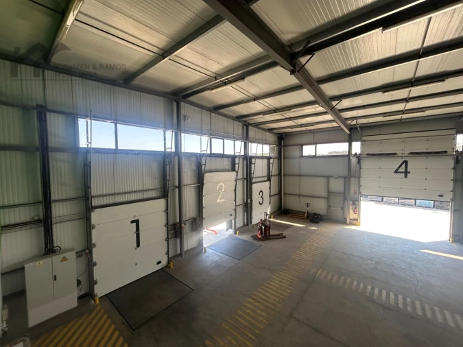 Armazém para Venda em A dos Cunhados e Maceira Foto 32