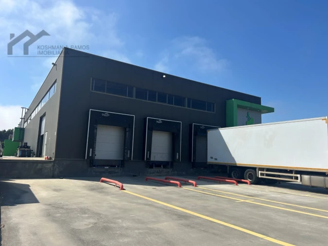 Armazém para Venda em A dos Cunhados e Maceira Foto 66