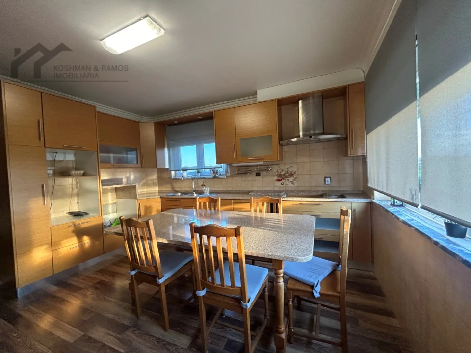 Moradia T4 para Venda em A dos Cunhados e Maceira Foto 41