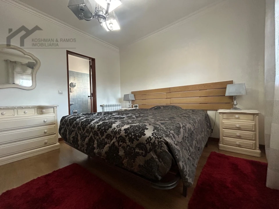 Moradia T4 para Venda em A dos Cunhados e Maceira Foto 46