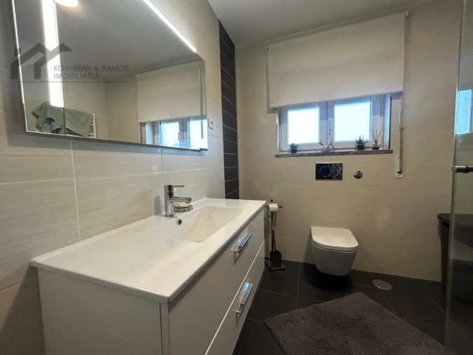 Moradia T4 para Venda em A dos Cunhados e Maceira Foto 39