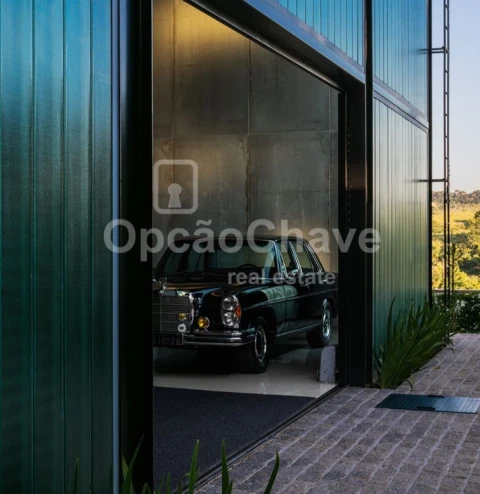 Armazém para Venda em Rio de Loba