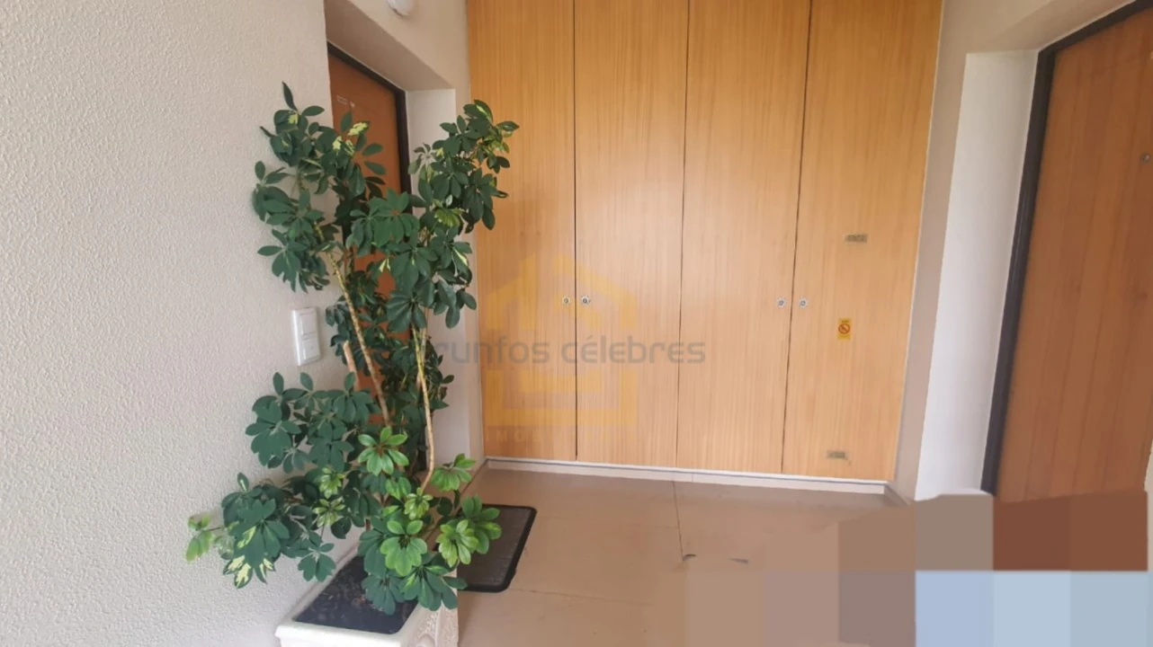 Apartamento T2 para Venda em Mindelo Foto 19