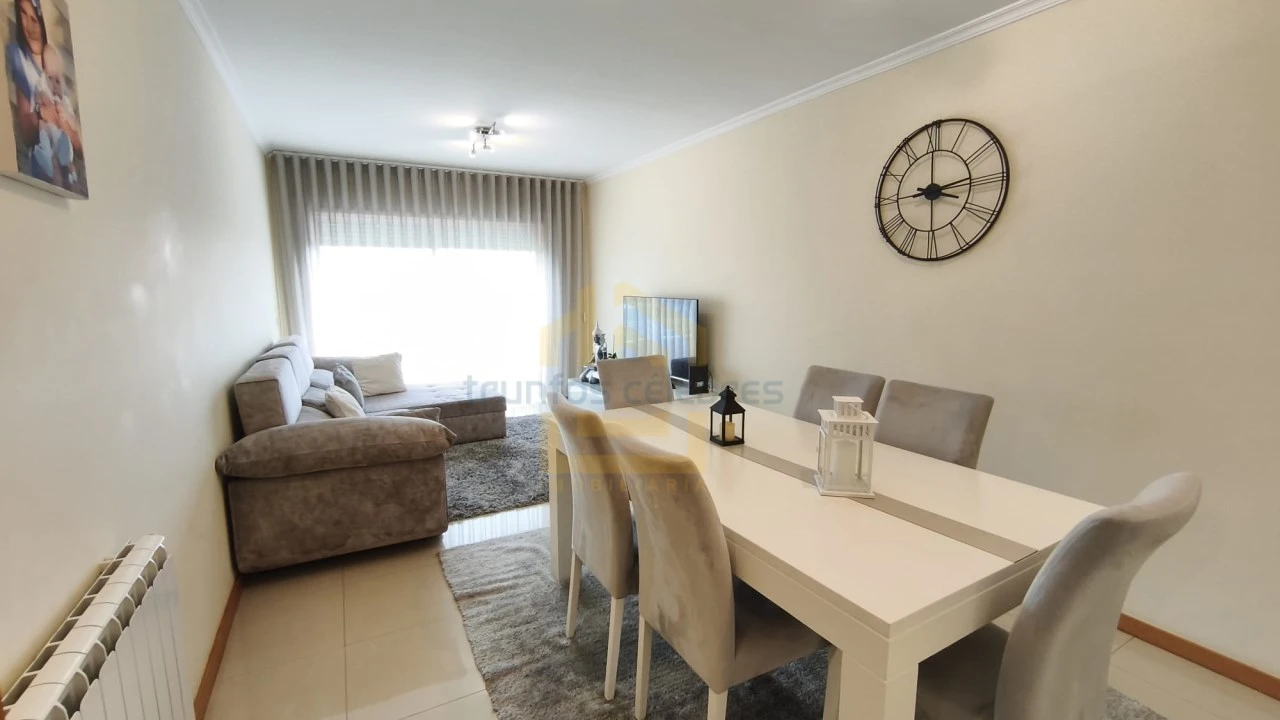 Apartamento T2 para Venda em Mindelo Foto 22