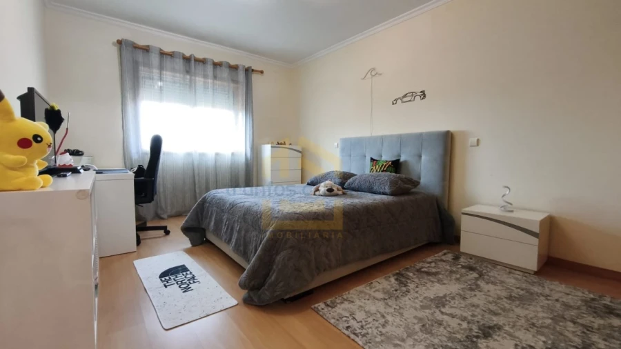 Apartamento T2 para Venda em Mindelo Foto 14