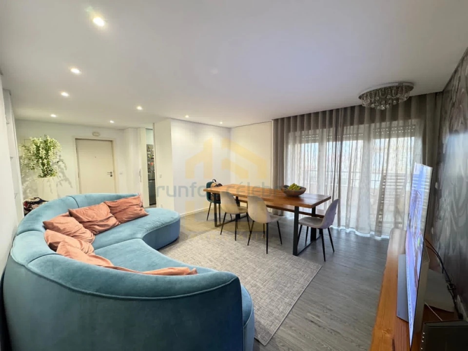 Apartamento T2 para Venda em Vila do Conde Foto 2