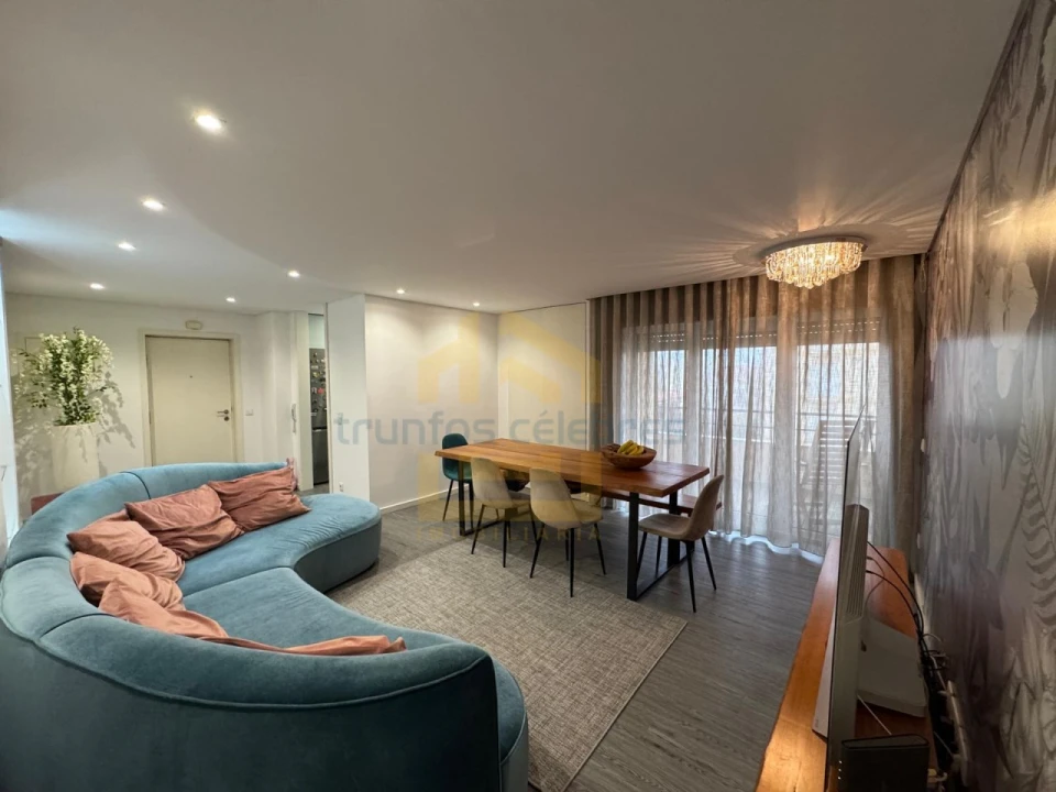 Apartamento T2 para Venda em Vila do Conde Foto 1