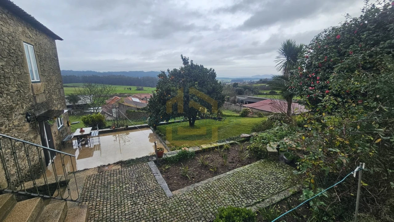 Moradia T4 para Venda em Aver-O-Mar, Amorim e Terroso Foto 7