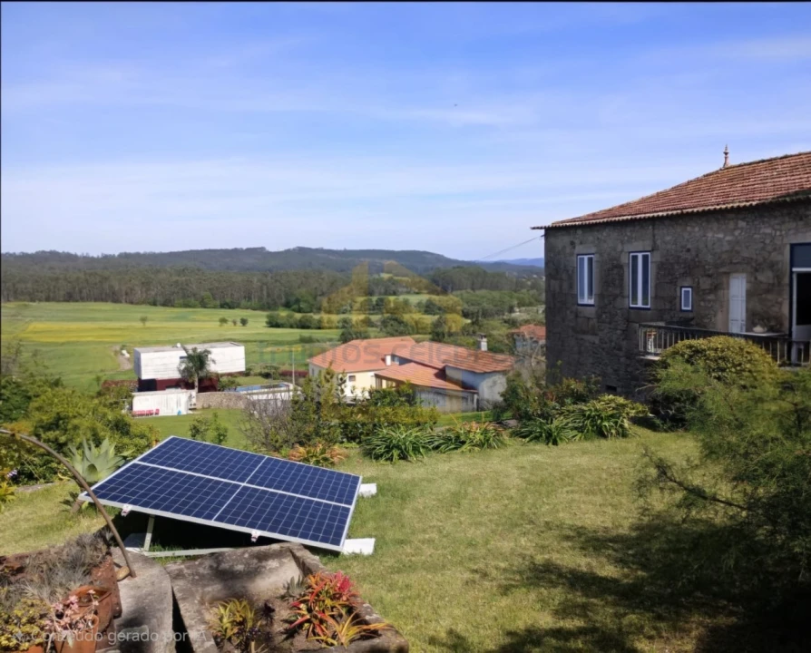 Moradia T4 para Venda em Aver-O-Mar, Amorim e Terroso Foto 3