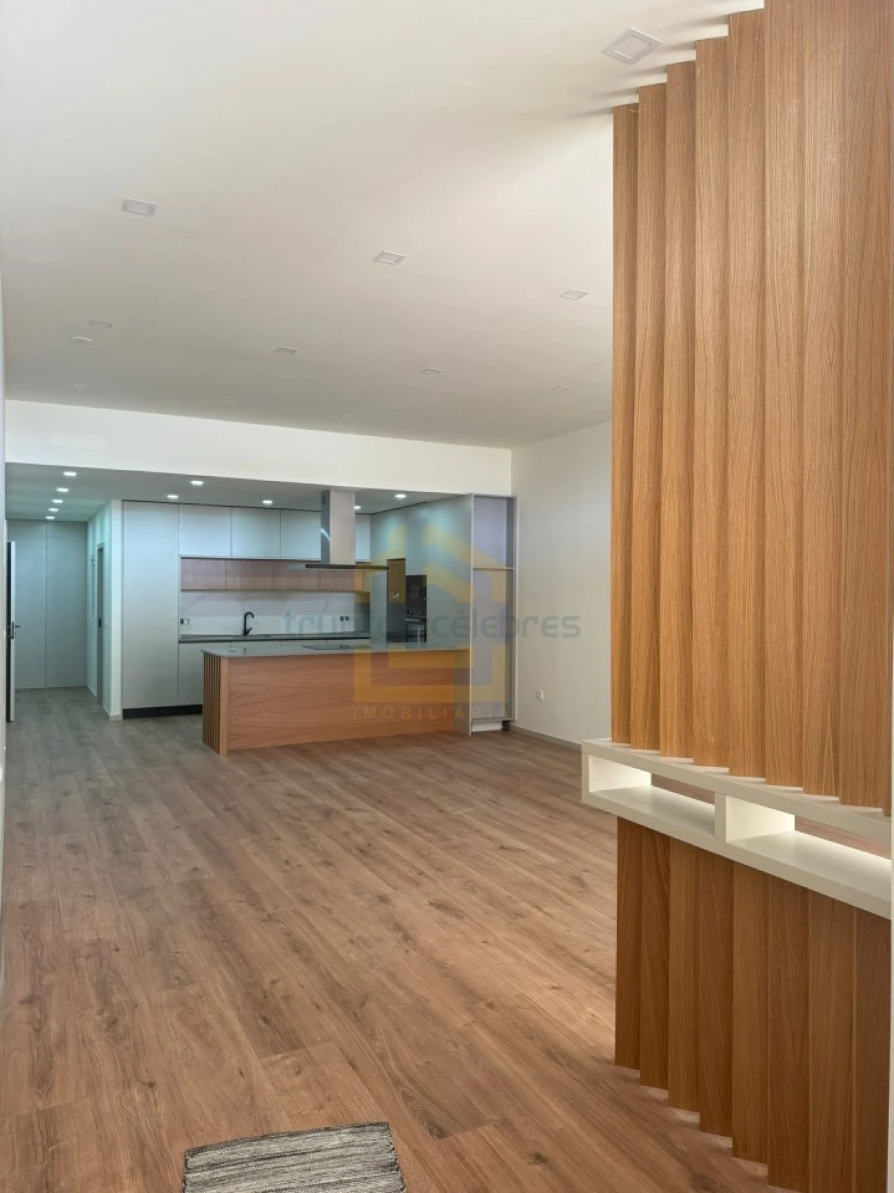 Apartamento T3 para Venda em Póvoa de Varzim, Beiriz e Argivai Foto 2