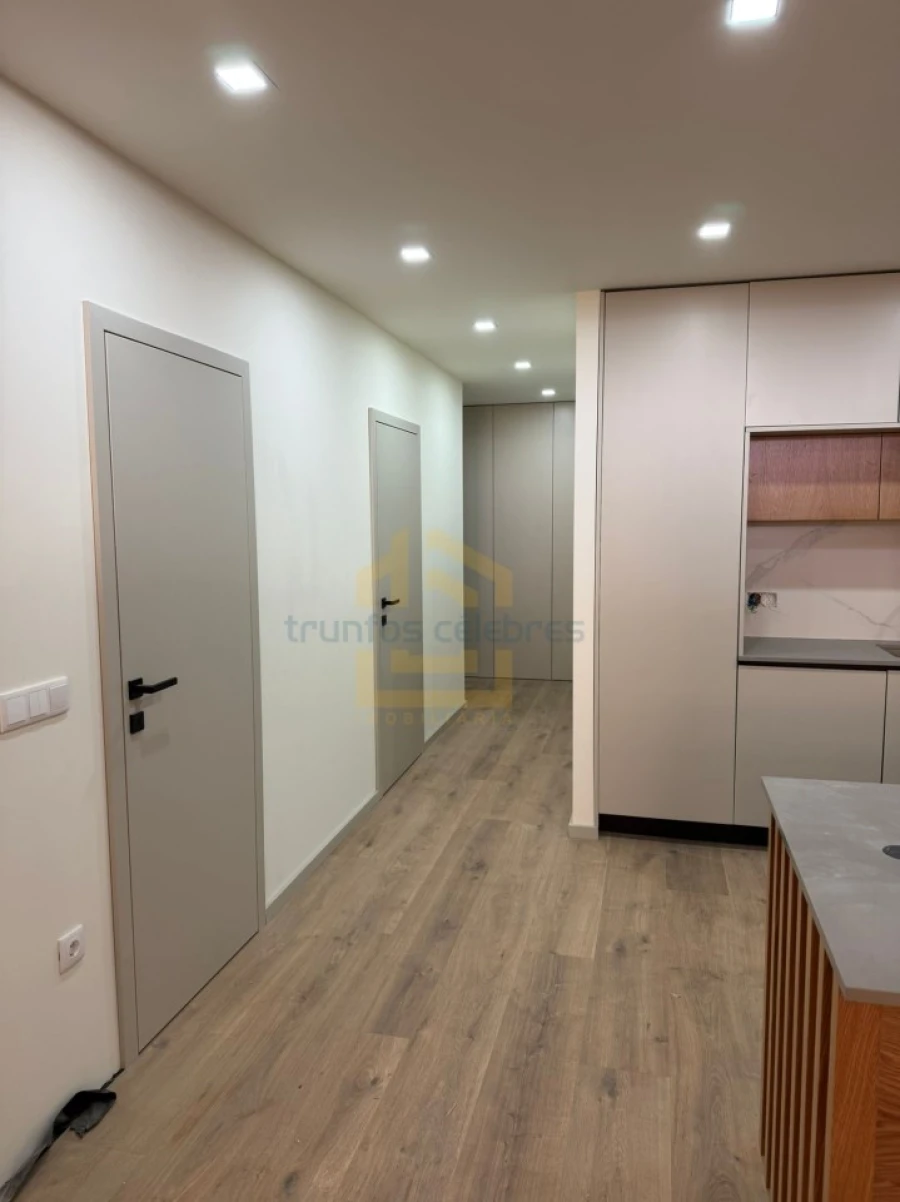 Apartamento T3 para Venda em Póvoa de Varzim, Beiriz e Argivai Foto 2