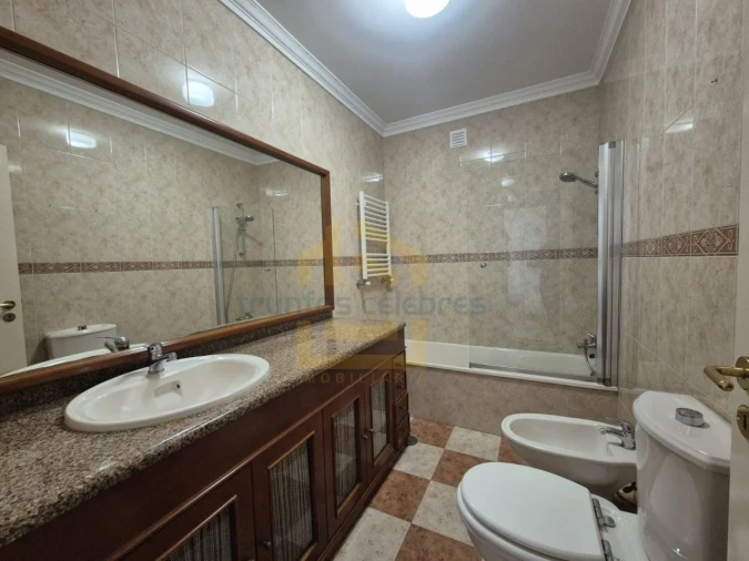 Apartamento T2 para Venda em Aver-O-Mar, Amorim e Terroso Foto 9