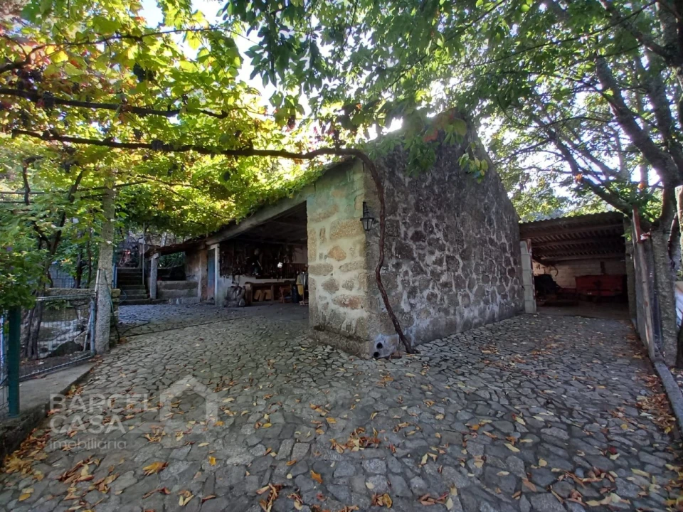 Quinta T4 para Venda em Palmeira de Faro e Curvos Foto 52