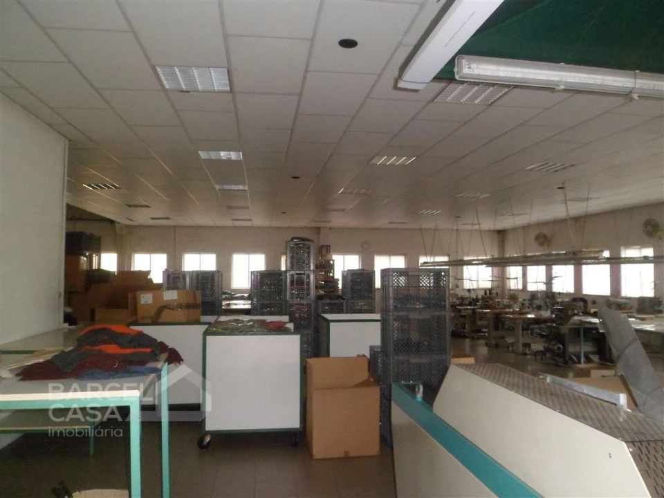 Armazém para Venda em Galegos (Santa Maria) Foto 3