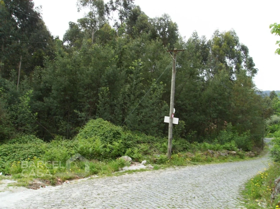 Terreno para Venda em Aldreu Foto 1