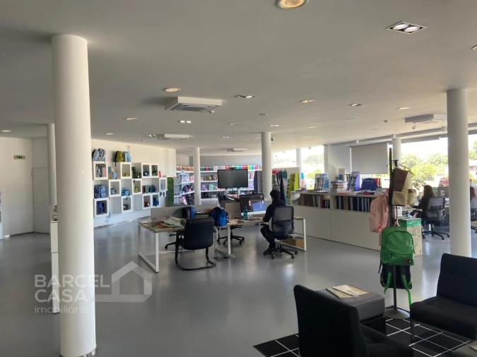 Armazém para Venda em Perelhal Foto 7