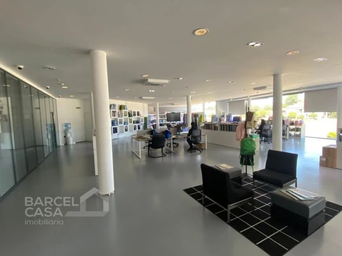 Armazém para Venda em Perelhal Foto 6