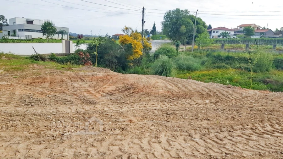 Terreno para Venda em Verdoejo Foto 10