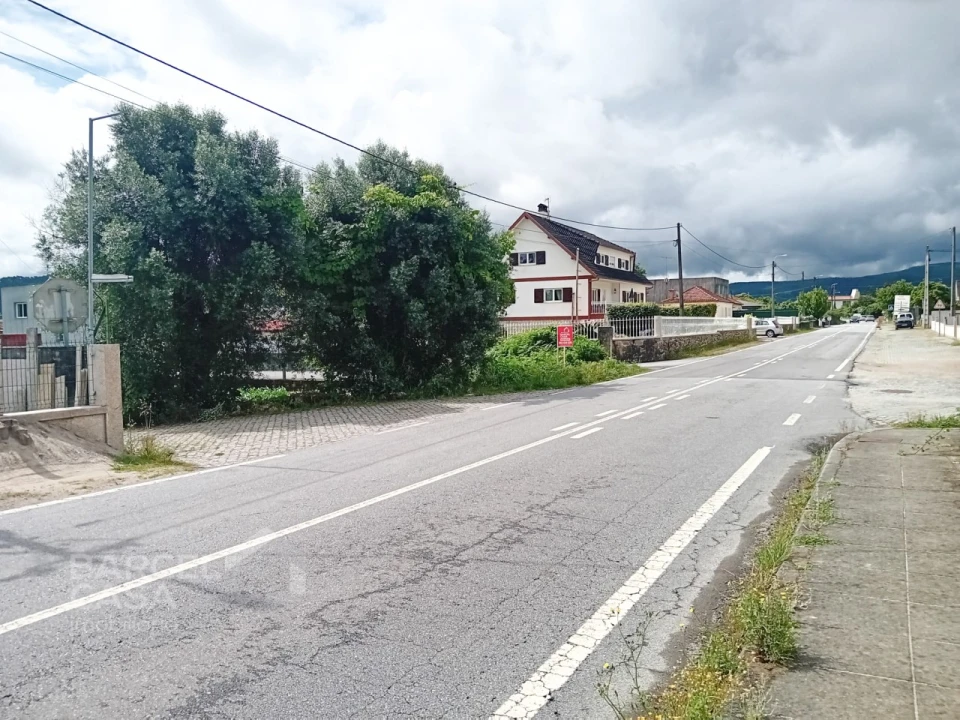 Terreno para Venda em Balugães Foto 5