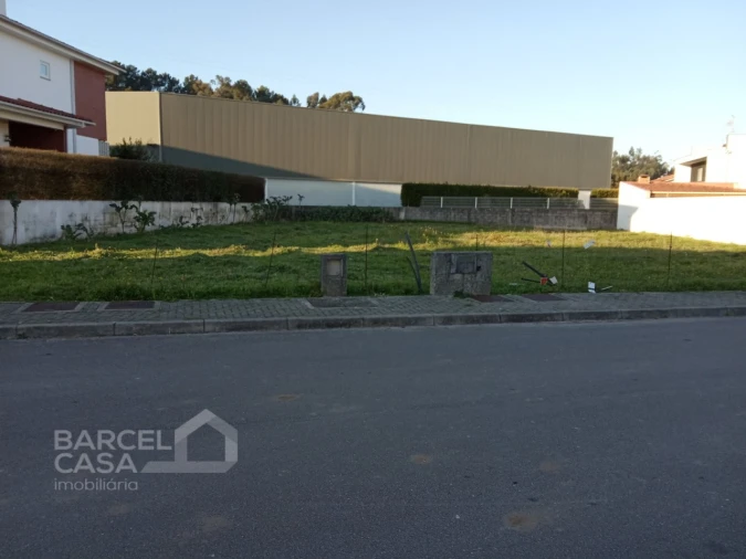 Terreno para Venda em Adães