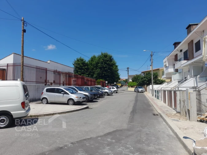 Apartamento T4 para Venda em Arcozelo Foto 10