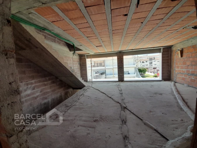 Apartamento T4 para Venda em Arcozelo Foto 18