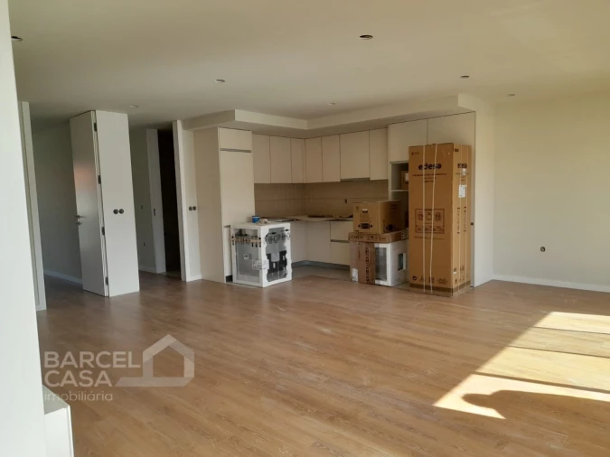 Apartamento T4 para Venda em Arcozelo Foto 4