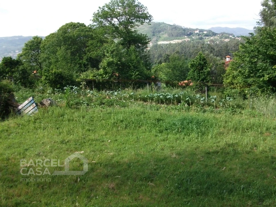 Terreno para Venda em Quintiães e Aguiar Foto 2