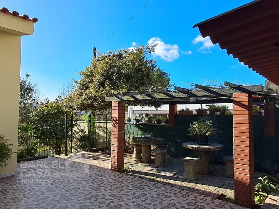 Moradia T4 para Venda em Abade de Neiva Foto 20