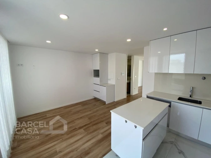 Moradia T3 para Venda em Barcelinhos Foto 9