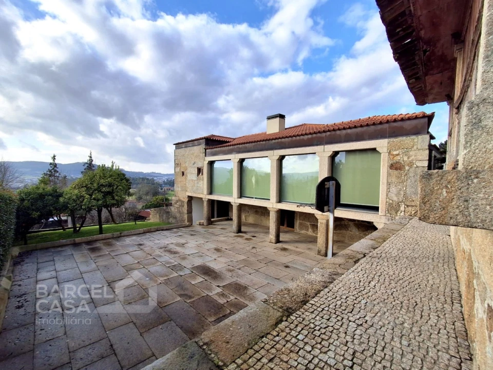 Moradia T4 para Venda em Airo Foto 40