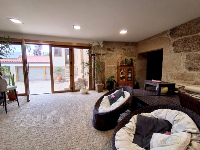 Moradia T4 para Venda em Airo Foto 36