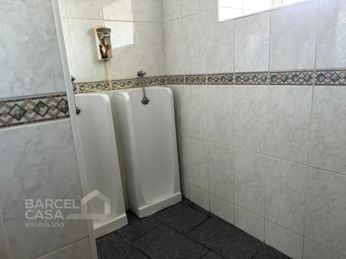 Moradia T3 para Venda em Carvalhas Foto 8