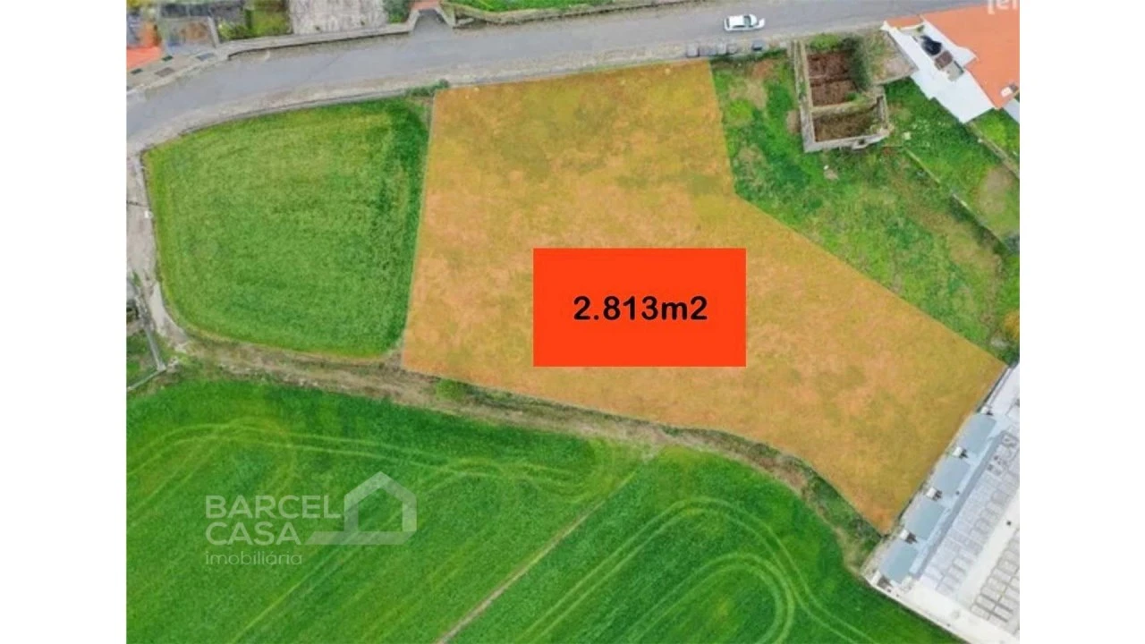 Terreno para Venda em Vila Cova e Feitos Foto 5