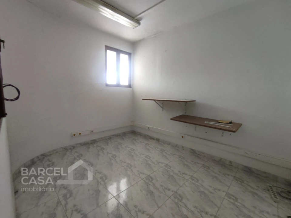 Armazém para Arrendamento em Barcelos, V.Boa, V.Frescainha Foto 12