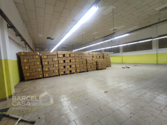 Armazém para Arrendamento em Barcelos, V.Boa, V.Frescainha Foto 3