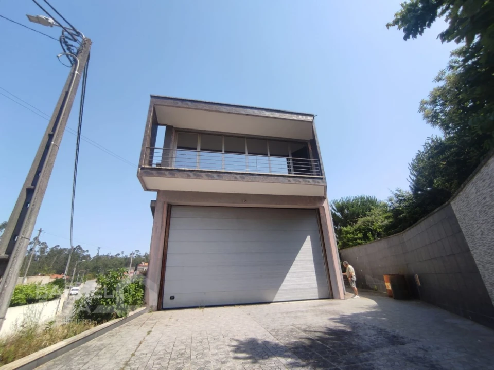 Armazém para Venda em Remelhe Foto 1