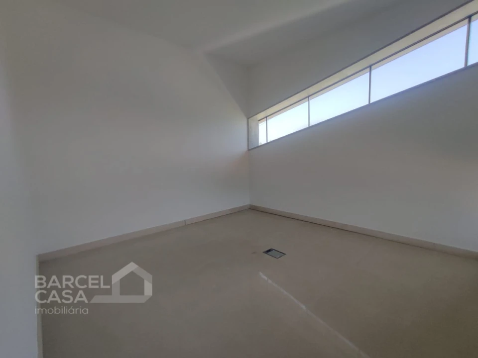 Armazém para Venda em Remelhe Foto 10