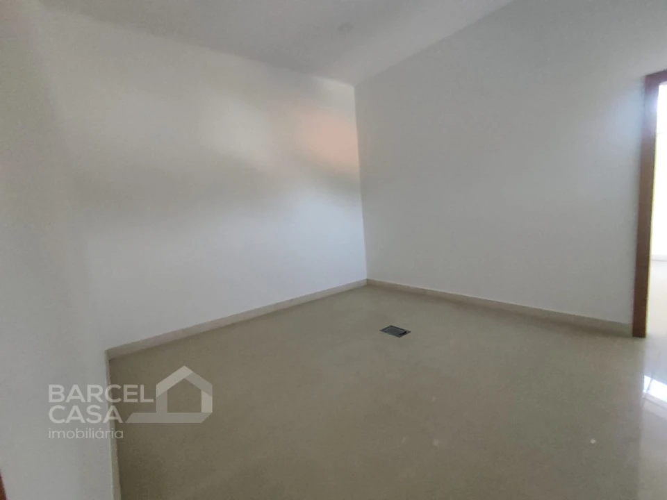 Armazém para Venda em Remelhe Foto 11