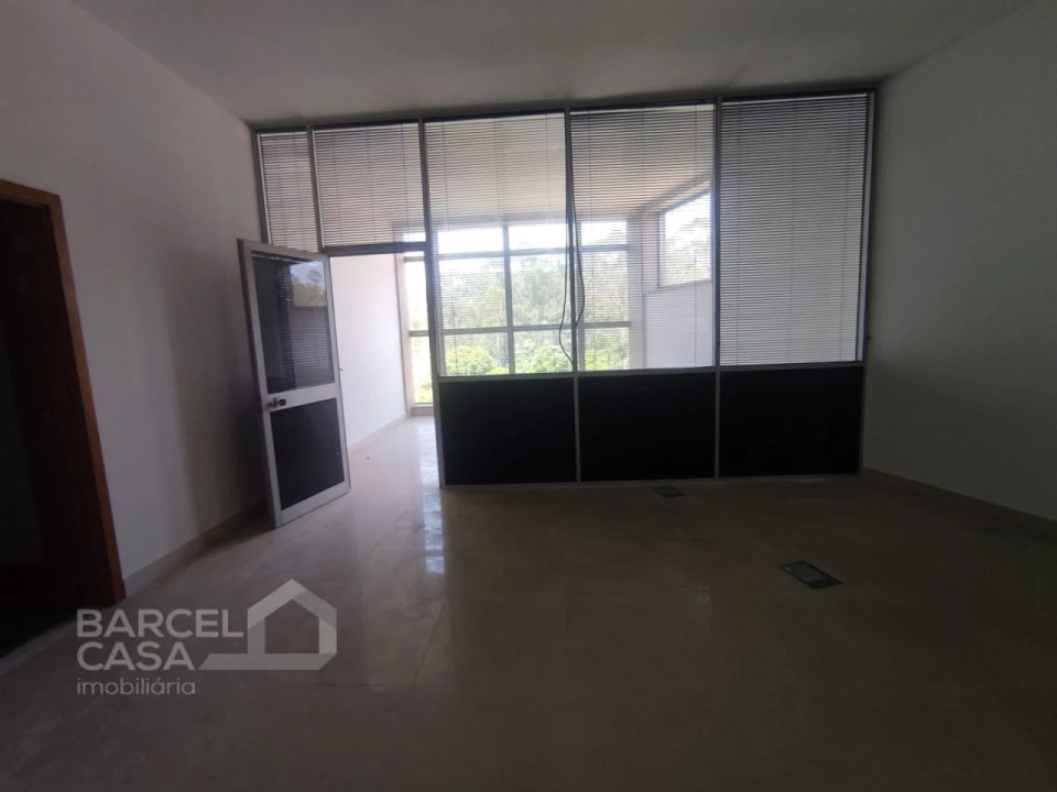 Armazém para Venda em Remelhe Foto 13