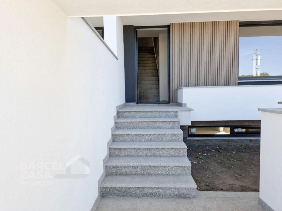 Moradia T3 para Venda em Silva Foto 3