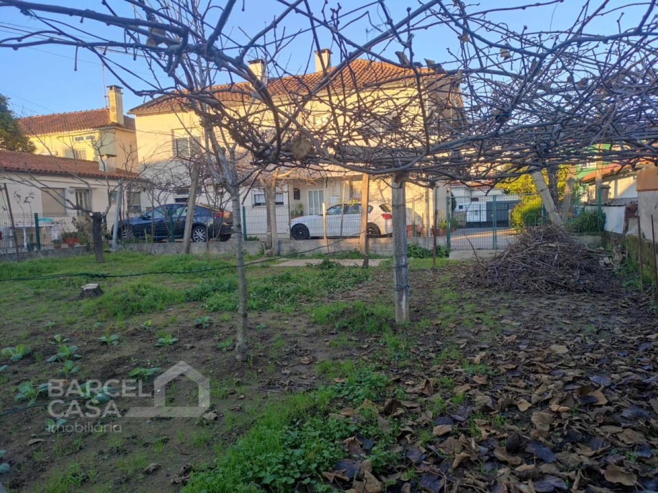 Moradia T8 para Venda em Arcozelo Foto 6