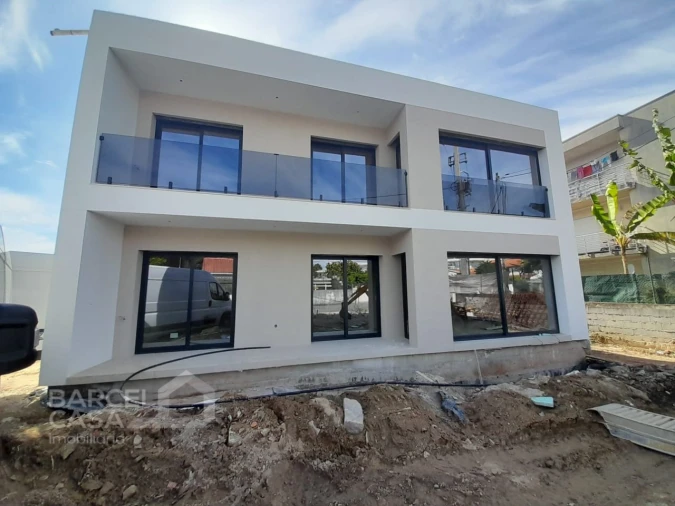 Apartamento T2 para Venda em Galegos (Santa Maria) Foto 2